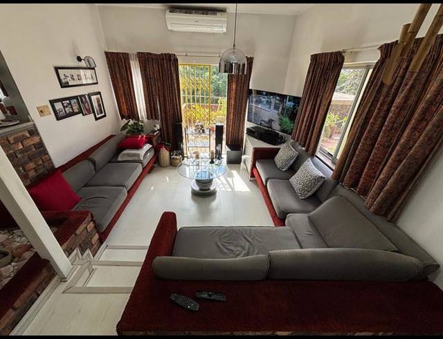 4 BEDROOM HOUSE FOR SALE IN RESERVOIR HILLS